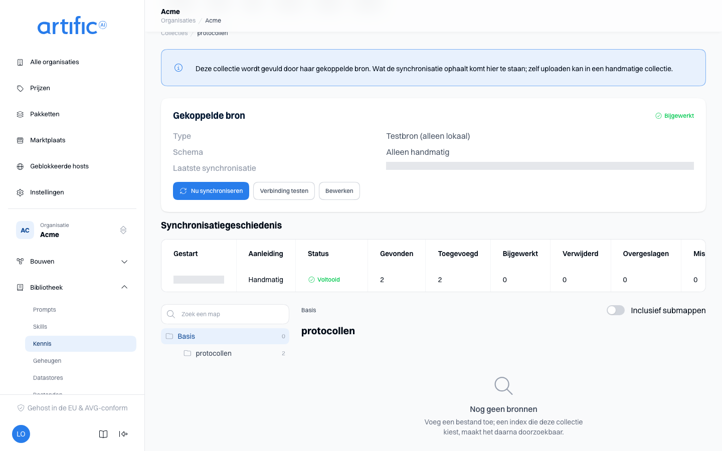 De kaart Gekoppelde bron van één collectie, met de status Bijgewerkt: het type, het schema en
wanneer er voor het laatst is gesynchroniseerd, met daaronder Nu synchroniseren, Verbinding testen
en Bewerken, en daaronder een tabel Synchronisatiegeschiedenis met één voltooide handmatige run die
twee documenten vond en toevoegde.
