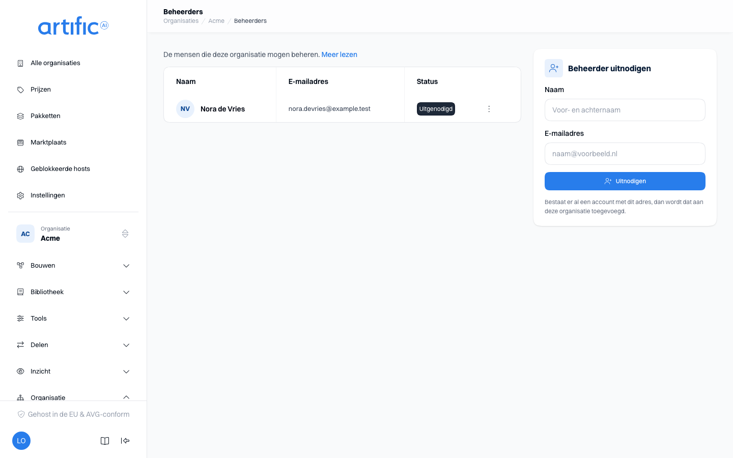 Het onderdeel Beheerders: een tabel met de kolommen Naam, E-mailadres, Status en Sinds en een rijmenu met Uitnodiging opnieuw sturen en Verwijderen, met daarnaast de kaart Beheerder uitnodigen.